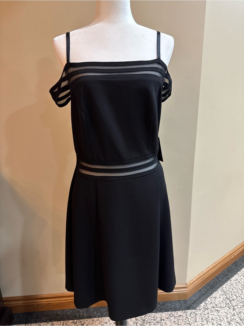 *** NWT*** Guess | Black | Strappy || Off-Shoulder | Dress | 12